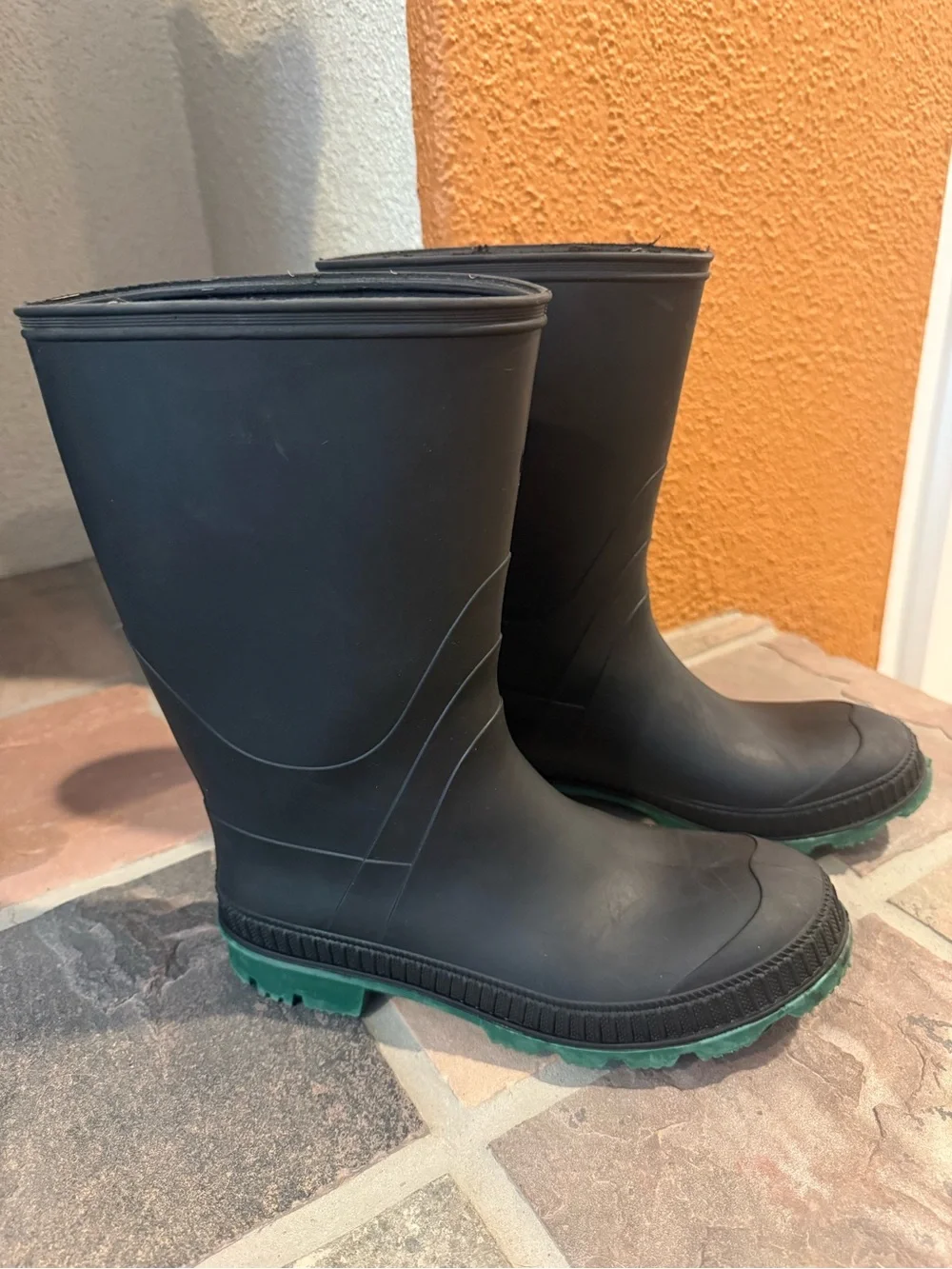 Black Rubber Rain Boots with Green Sole - Women